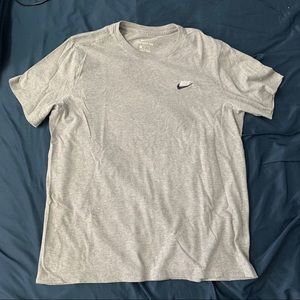 Nike Grey White Shirt w Nike Logo